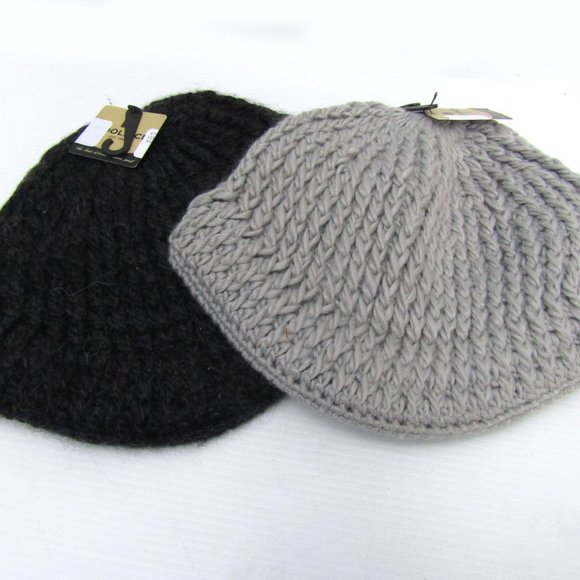 Woolrich Chunky Knit Radar Hat in Ruby Wool Beanie - Picture 6 of 6